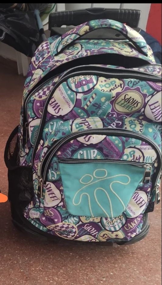 Mochila Totto con ruedas
