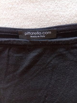 Canotta nera & gonna