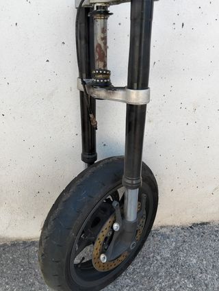 Horquilla TMAX 2022
