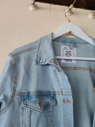 Cazadora vaquera Pull&Bear XL