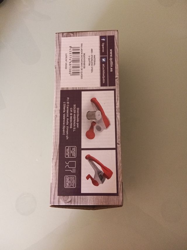 Rallador Queso Quitten - Rojo Gris