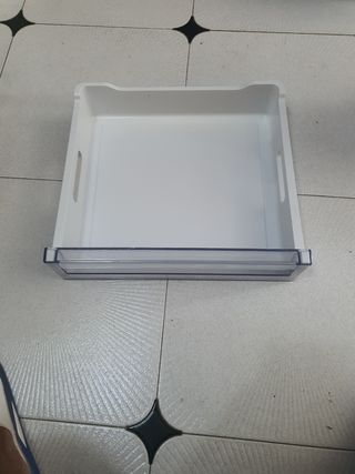 Cajón nevera blanco