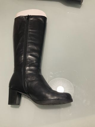 Botas Wonders negras, talla 36