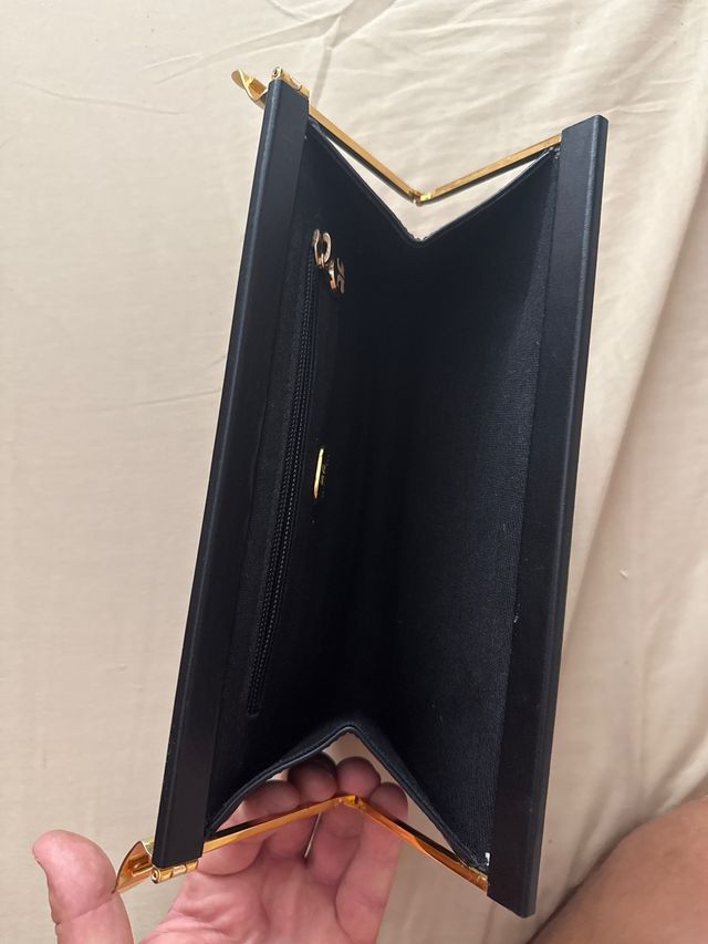 Bolso ACOSTA negro y dorado