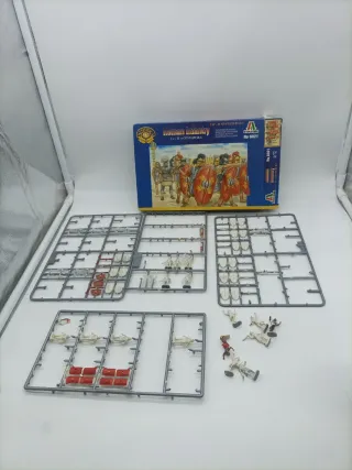 LOTE FIGURAS ITALERI Y SIMILARES