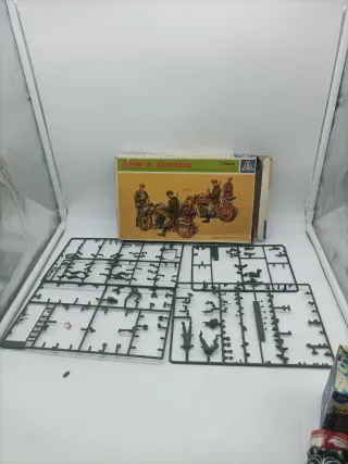 LOTE FIGURAS ITALERI Y SIMILARES