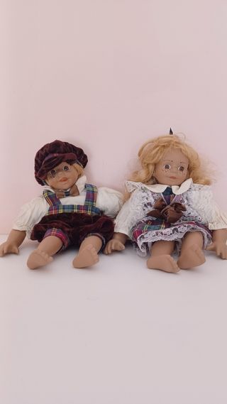 8 Muñecas porcelana vintage