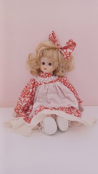 8 Muñecas porcelana vintage