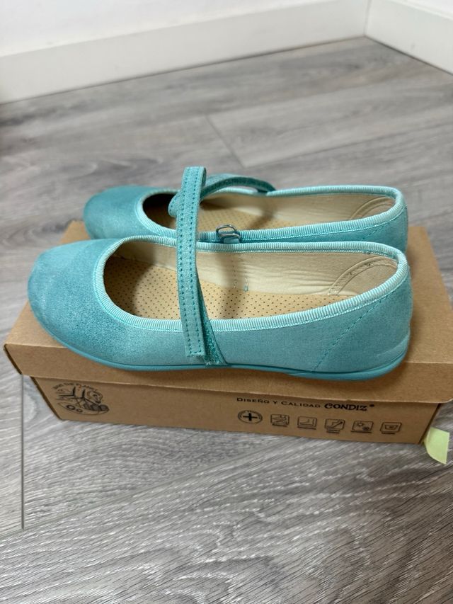 Merceditas niña turquesa