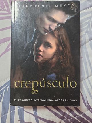 Crepúsculo (Bolsillo) (Spanish Edition)