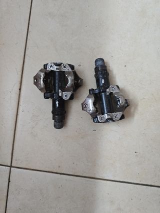 Pedales Shimano MTB