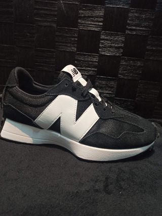 New Balance 327 CBW modelo MS327CBW