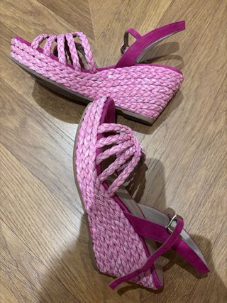 Sandalias esparto rosa