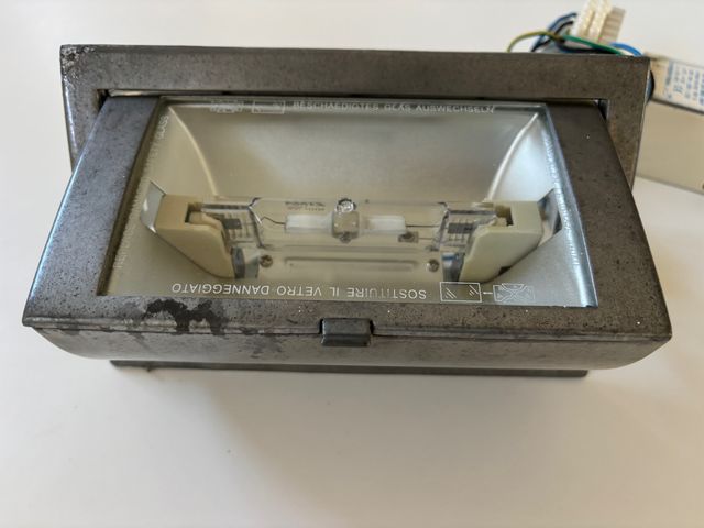 Proyector halógeno pared vintage