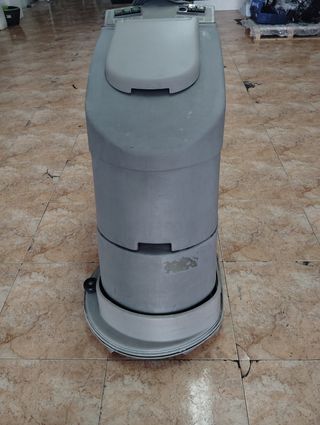 Fregadora industrial marca comac