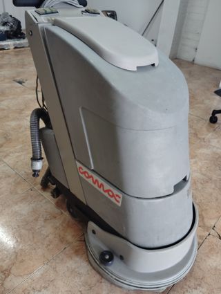 Fregadora industrial marca comac