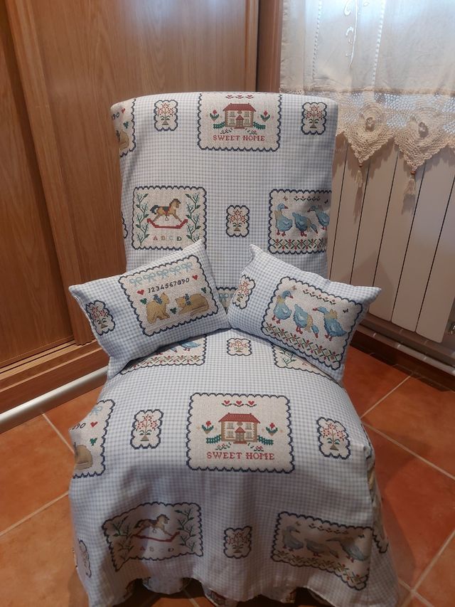 Butaca infantil con cojines