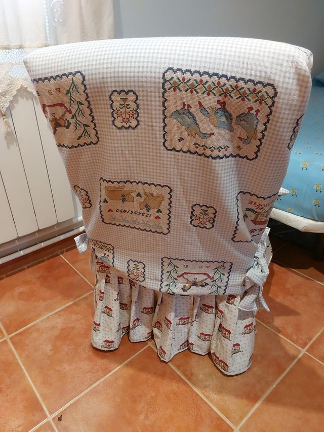 Butaca infantil con cojines