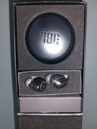 Auriculares JBL Free inalámbricos