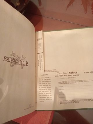 2 Álbumes Maravillas Universo Nestlé