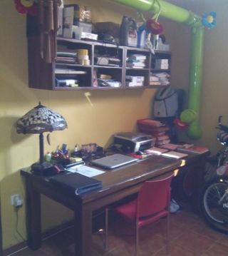 Muebles salón: 2 estanterías madera