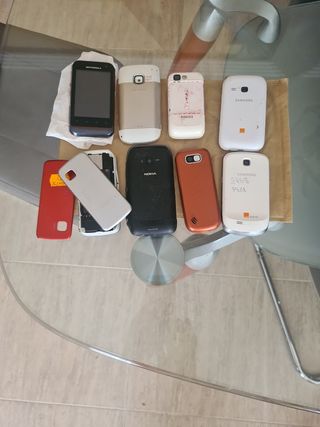 8 Teléfonos móviles antiguos