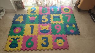 Alfombra puzzle infantil números animales