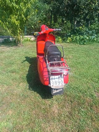 Vespa 150 CL - Roja - 1982