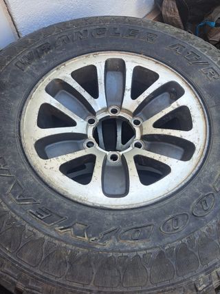 4 Llantas Mitsubishi Montero/Pajero