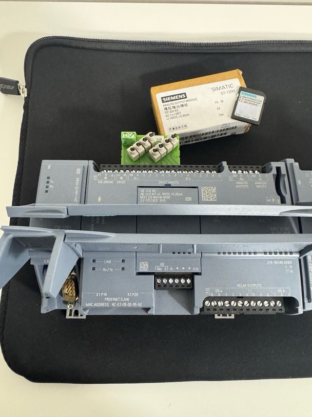 PLC Siemens S7-1200: CPU + módulos + Tarjeta + Int
