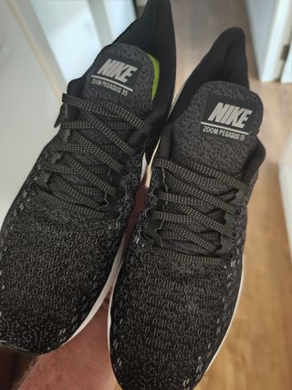 Zapatillas Nike Zoom Pegasus 35 talla 45.