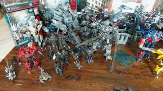 Collezione Transformers Studio Series