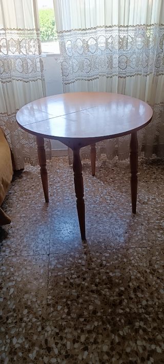 Mesa redonda extensible madera .