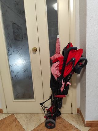 Carrito bebé Ferrari rojo+bolso+sombrilla+funda