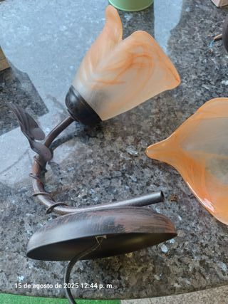 Aplique Pared - 2 lámparas( el precio de las dos)