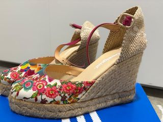 Sandalias Desigual multicolor