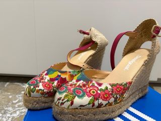 Sandalias Desigual multicolor