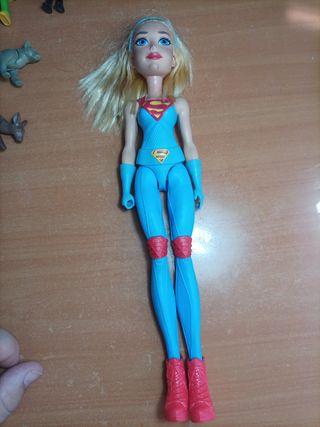 Lote Playmobil + muñeca Supergirl+ hotwheels