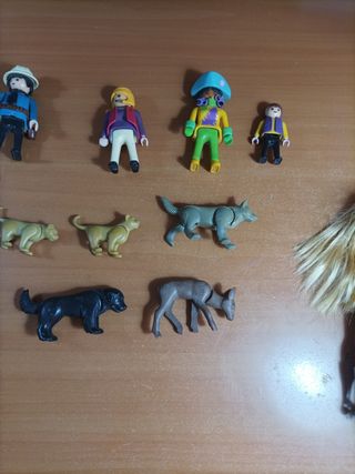 Lote Playmobil + muñeca Supergirl+ hotwheels