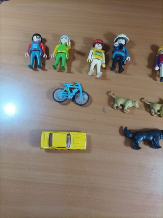 Lote Playmobil + muñeca Supergirl+ hotwheels