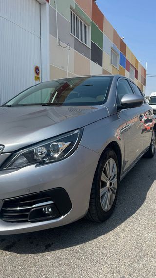 Peugeot 308 Allure Pack BlueHDi 130 CV 2021