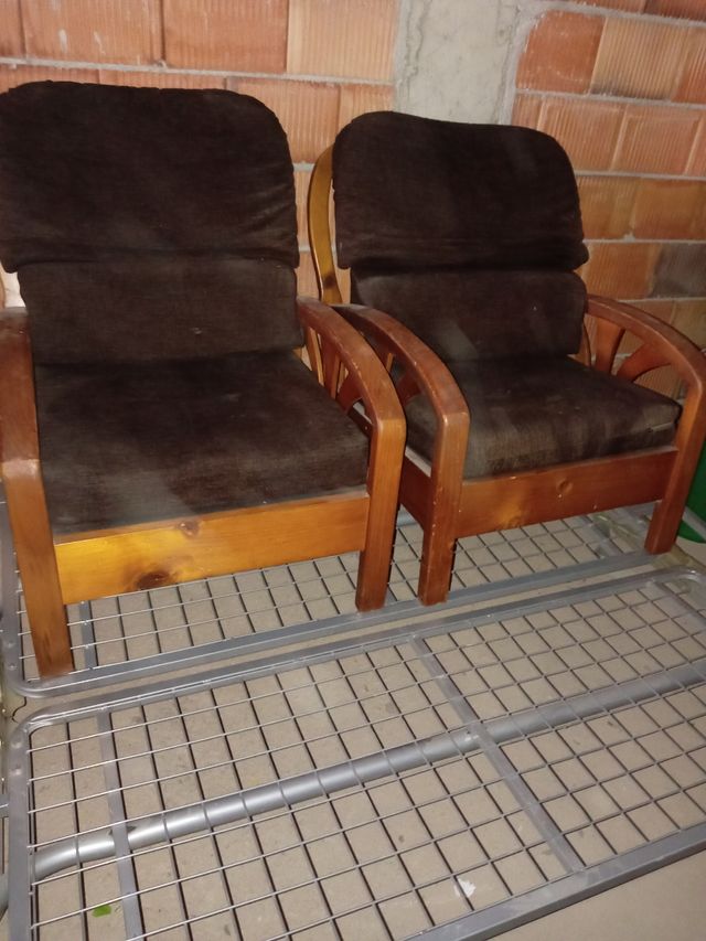 2 Sillones madera marrón