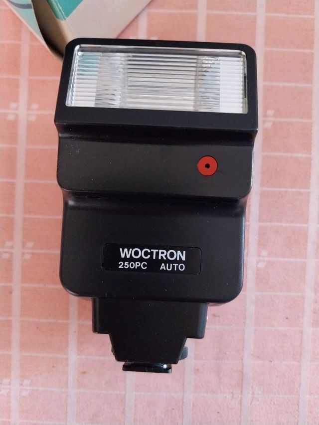 Flash Fotográfico Woctron 250PC Auto
