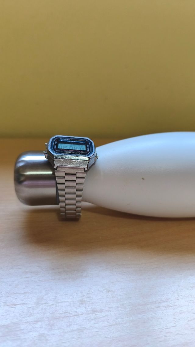 Reloj Casio Vintage Plateado