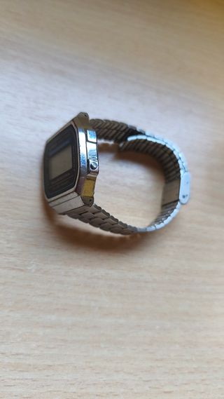 Reloj Casio Vintage Plateado