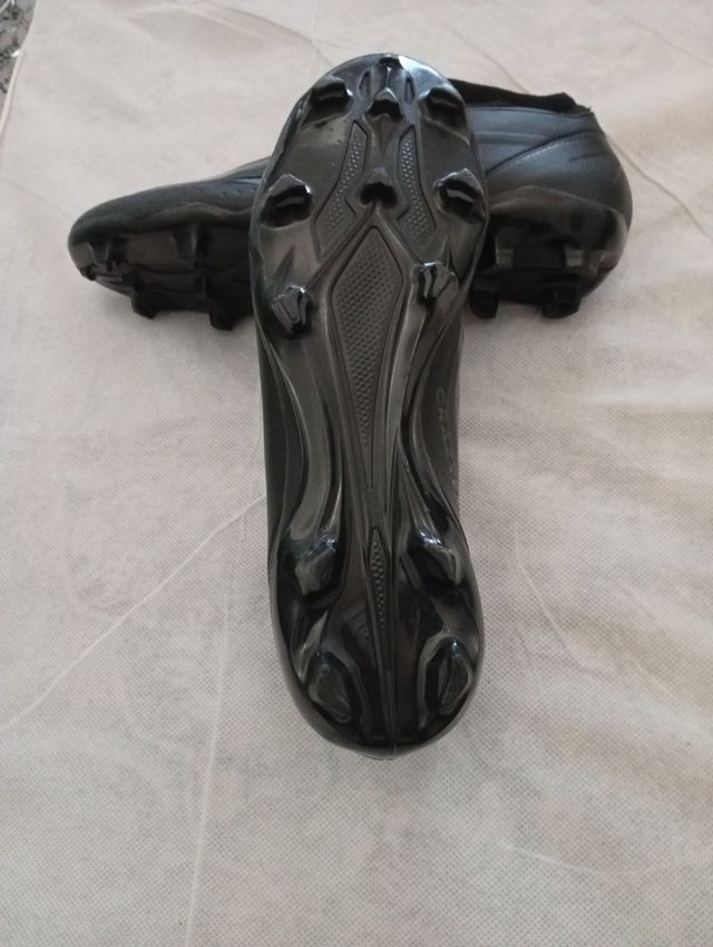 Botas fútbol Adidas - Negras