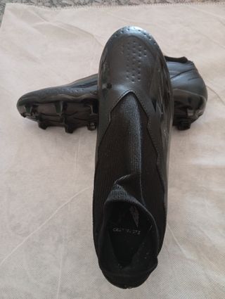 Botas fútbol Adidas - Negras