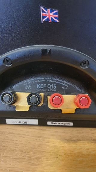 Par Altavoces Coaxiales KEF Q15 100W + Subwoofer