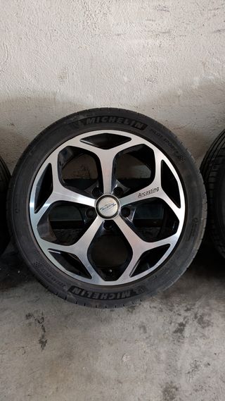 Llantas Arcasting 17"