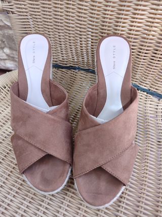 Sandalias Sfera Style Marrón. Usadas 1 dia.